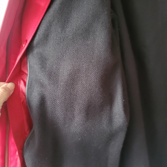 Gallery Women's Red Soft Shell Coat Removable Lining & Hood Sz L Casual Outdoor - Picture 5 of 15